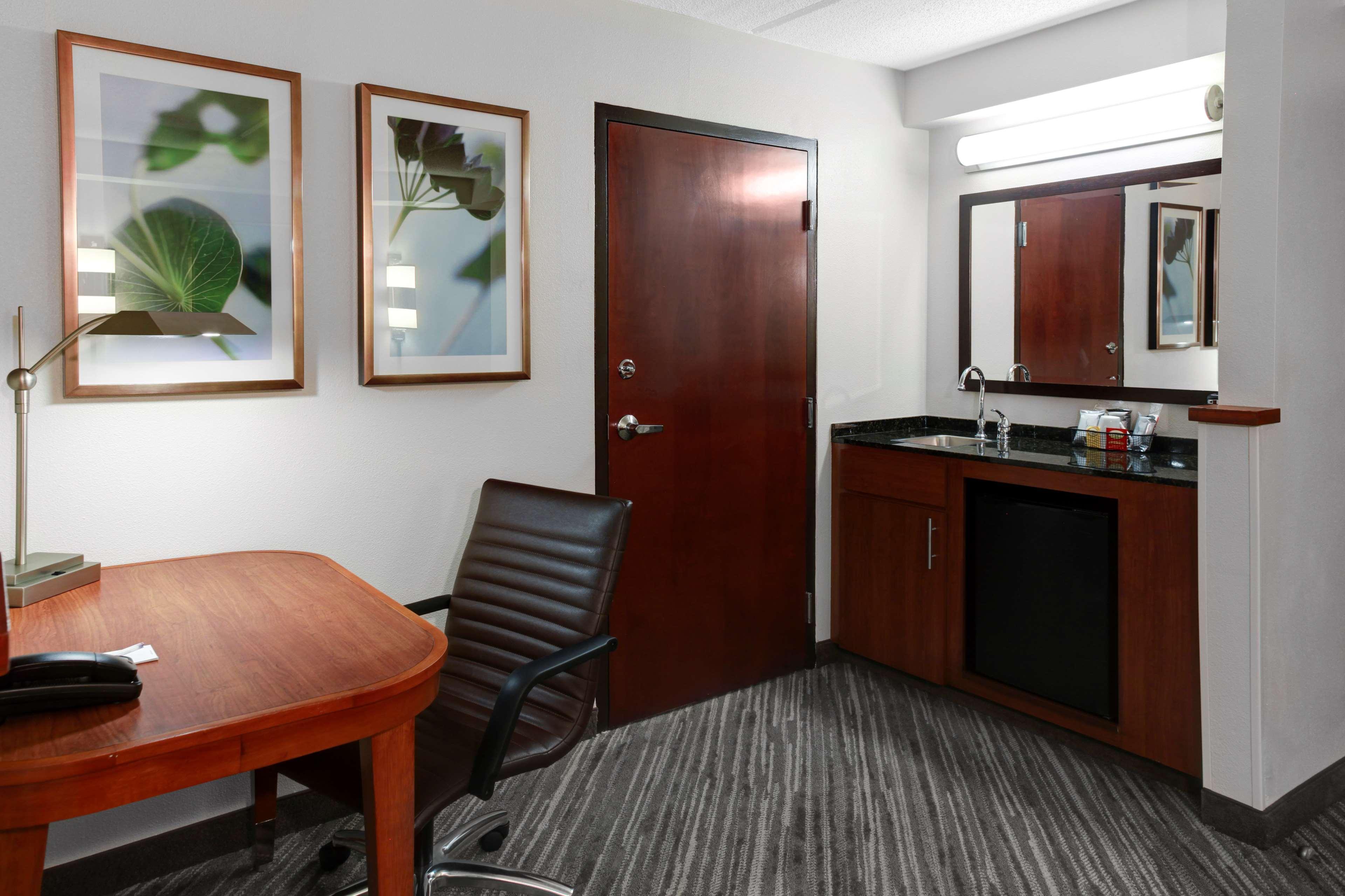 Hyatt Place Detroit/Auburn Hills Exterior foto