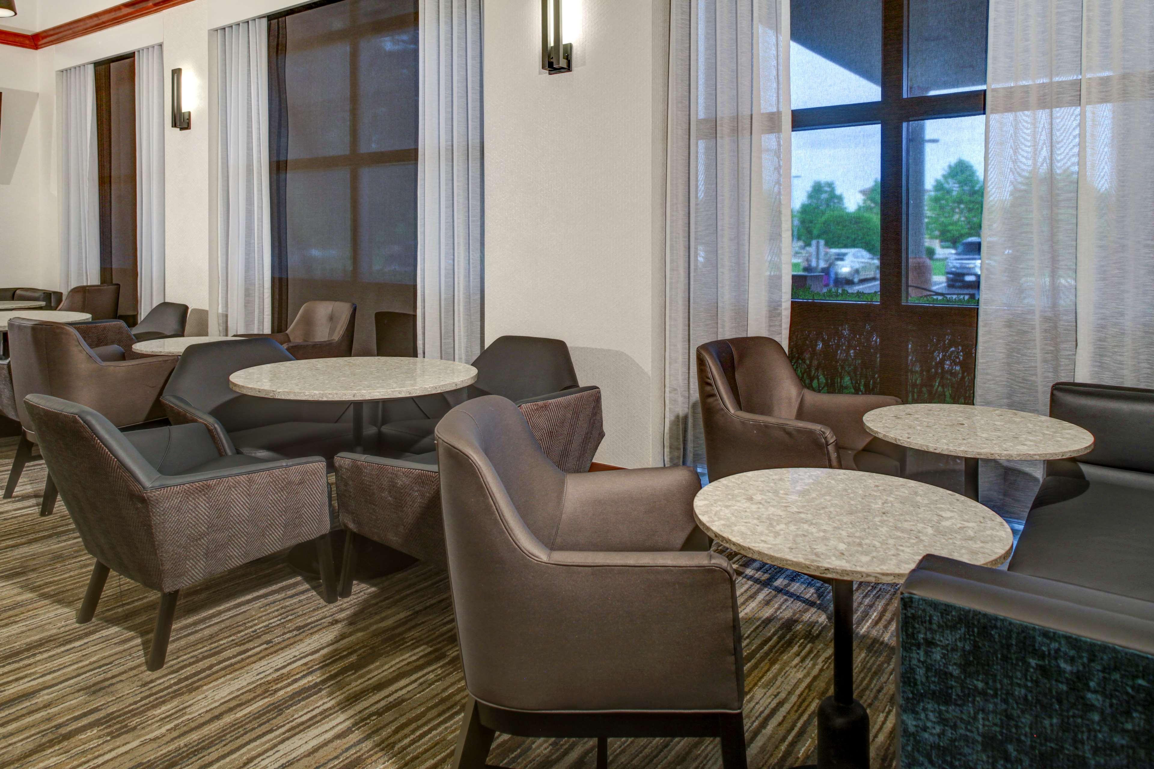 Hyatt Place Detroit/Auburn Hills Exterior foto