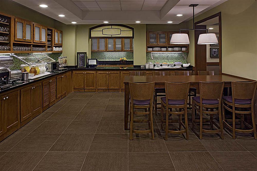 Hyatt Place Detroit/Auburn Hills Restaurante foto